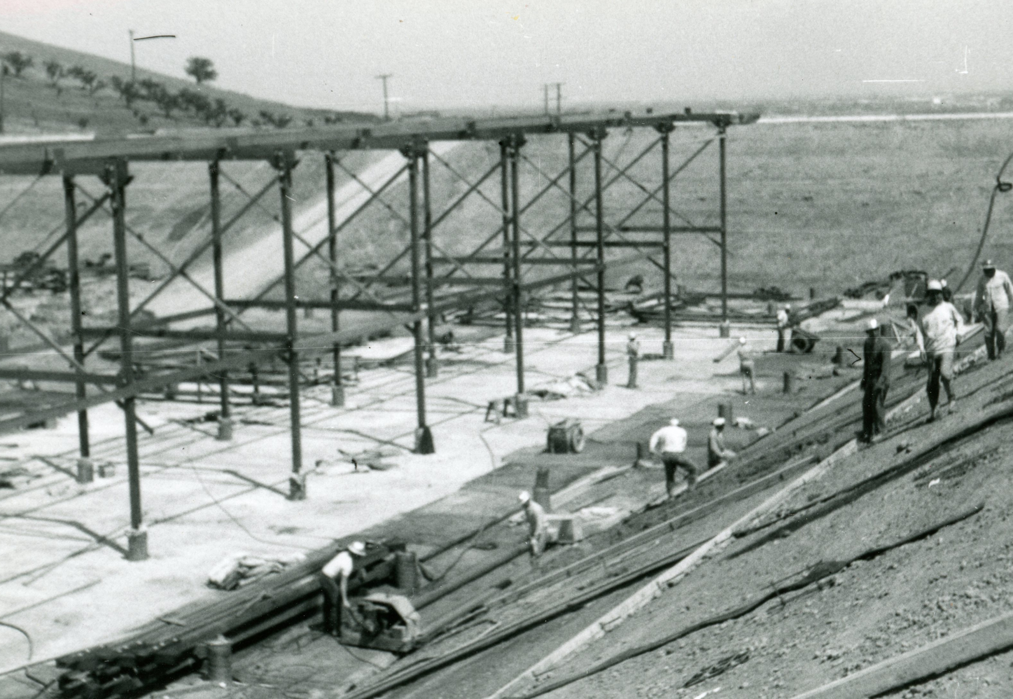 Columbine Historical Image 5 - black and white photo of workers constructing